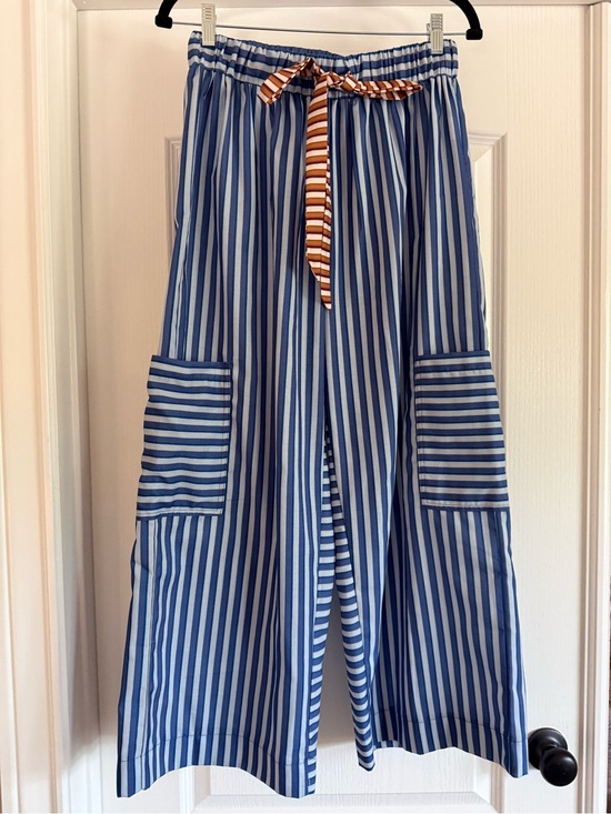 Dresses & Skirts - Blue and White Striped Wide Leg Pants (m)